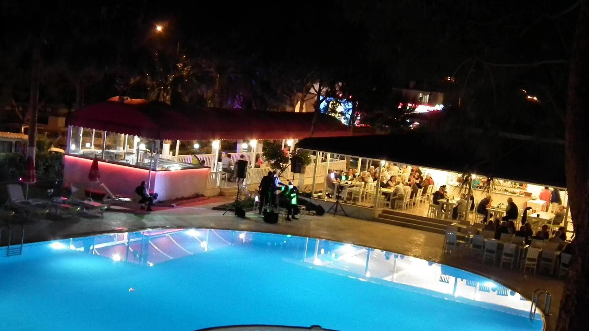White Hotel Oludeniz 3*,