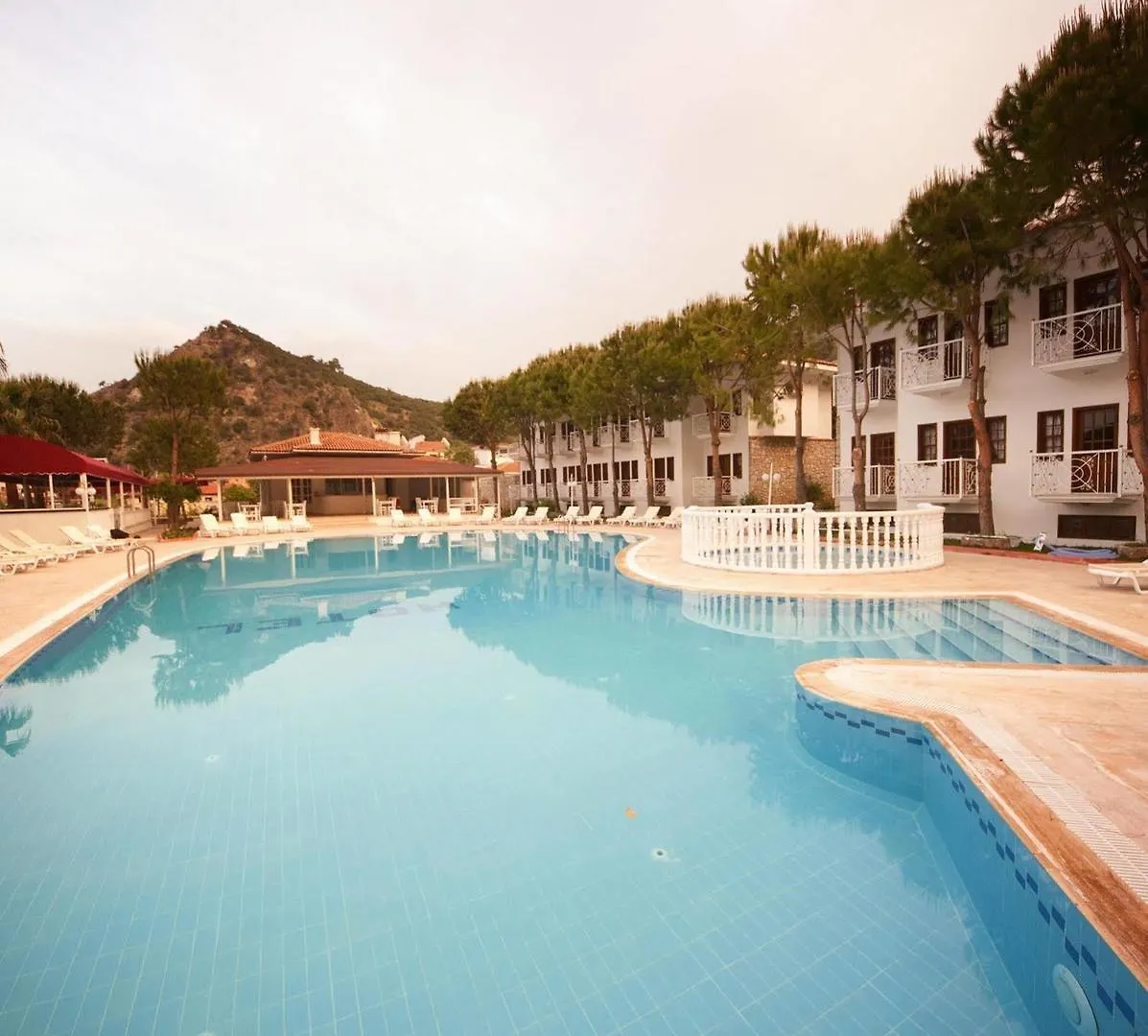 White Hotel Oludeniz